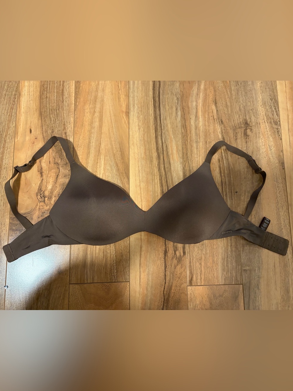 SKIMS Smooth Chocolate Brown Seamless Push-Up Bra